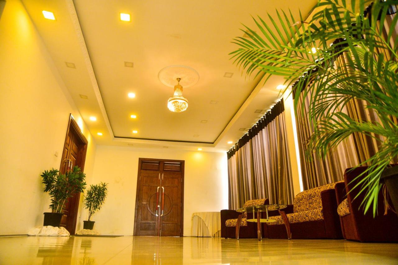 Hotel Blue Sky Kurunegala Exteriér fotografie